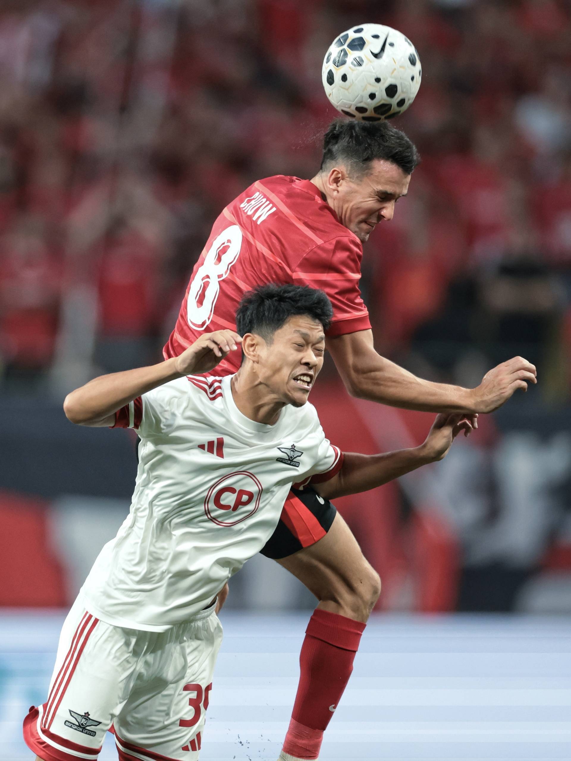 国际比赛日曼城备战德甲，队长鼓劲细节曝光，压力陡增，临场指挥获称赞的简单介绍