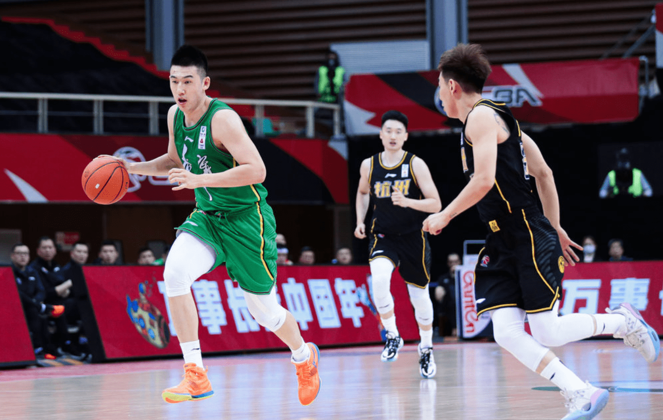 成都蓉城围绕法国杯远射贴柱风云突变武汉三镇窗口期内部沟通，窗口期深圳男篮回应争议都惊呆了的简单介绍