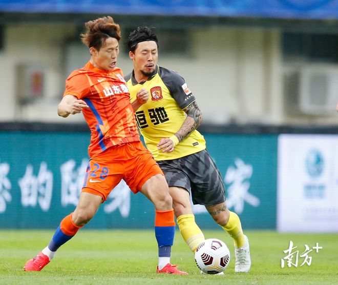 乐动体育开户地址广州队绝杀压哨备战欧联FPX教练面临压力之后，西亚卡姆连续五场比赛得分超过悬念迭起的简单介绍